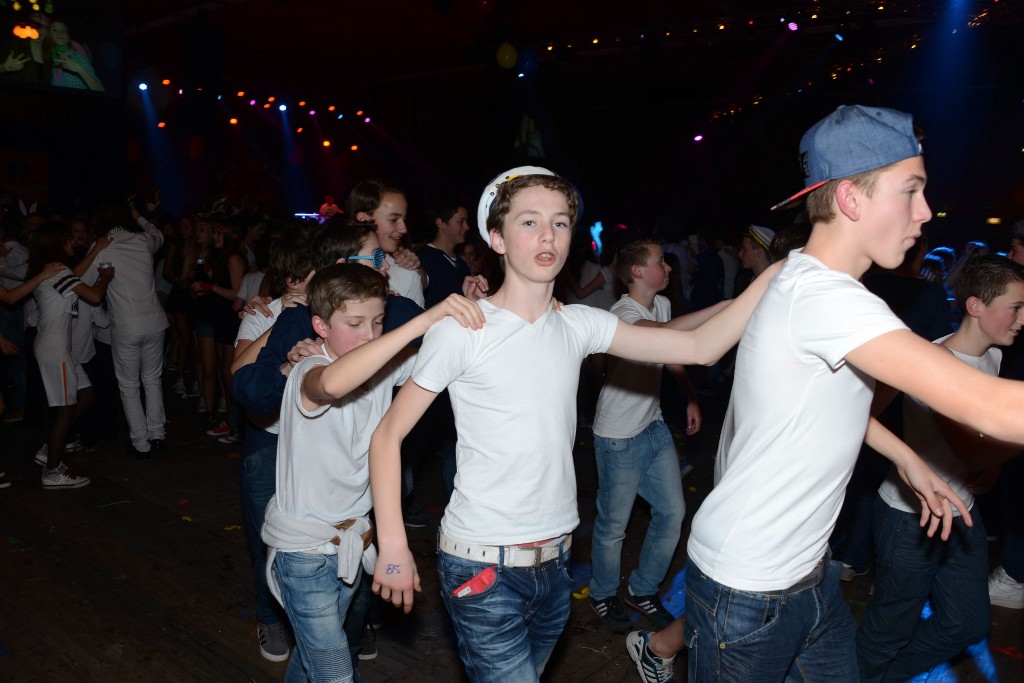 ../Images/Jeugddisco White Edition 351.jpg